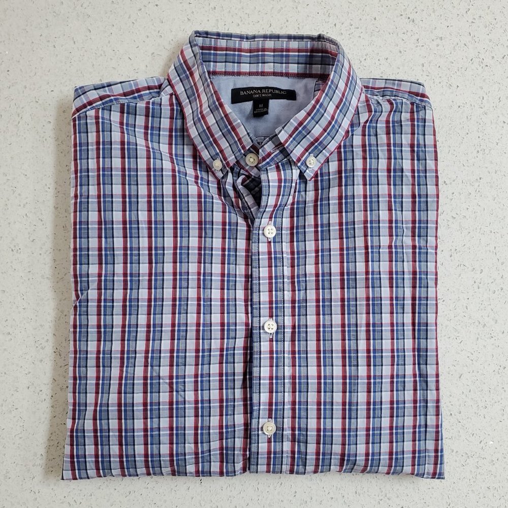 Banana Republic Soft Wash Long Sleeve Button Down Shirt | Size Medium